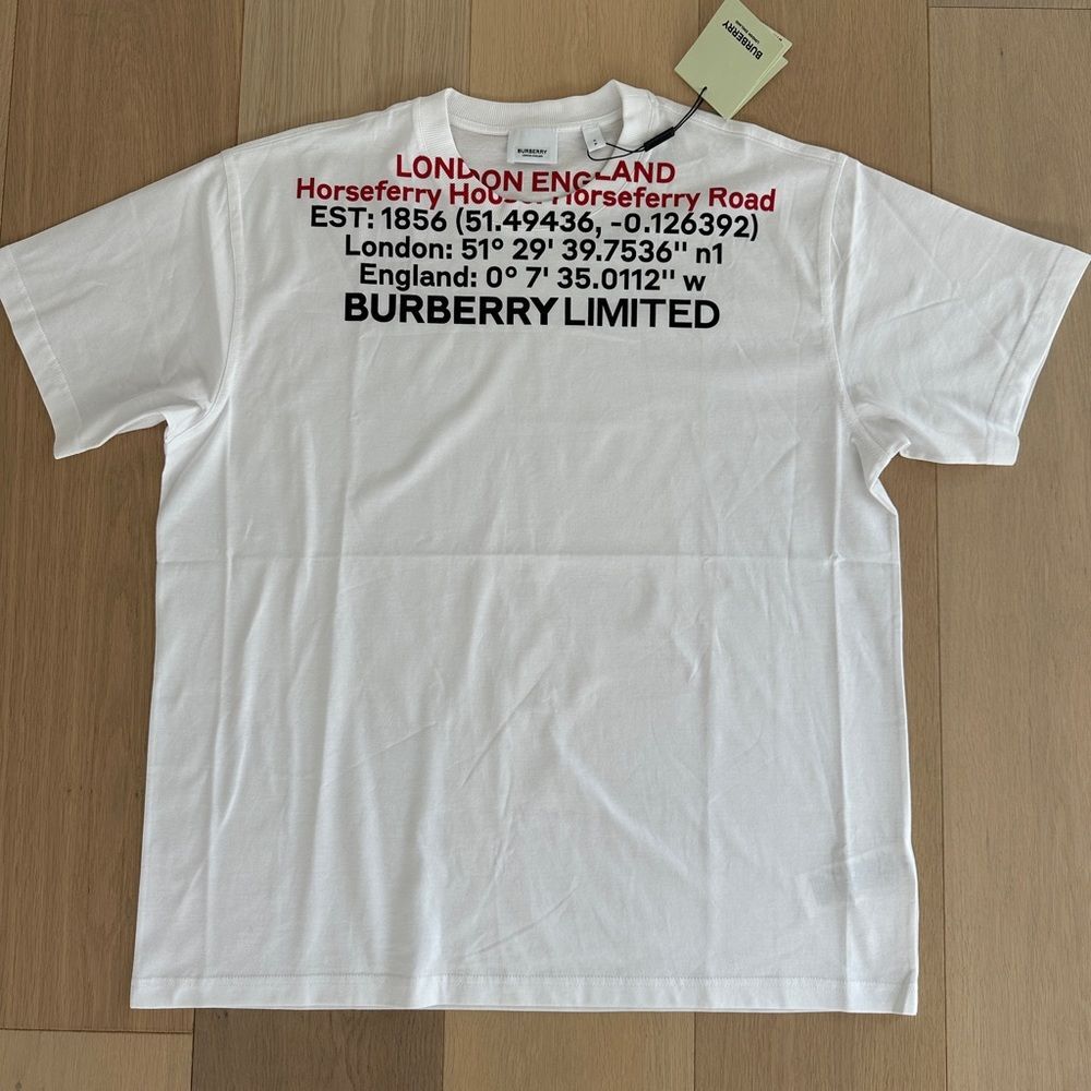 BURBERRY White Jensen T-Shirt, Size SMALL, New With Tags
